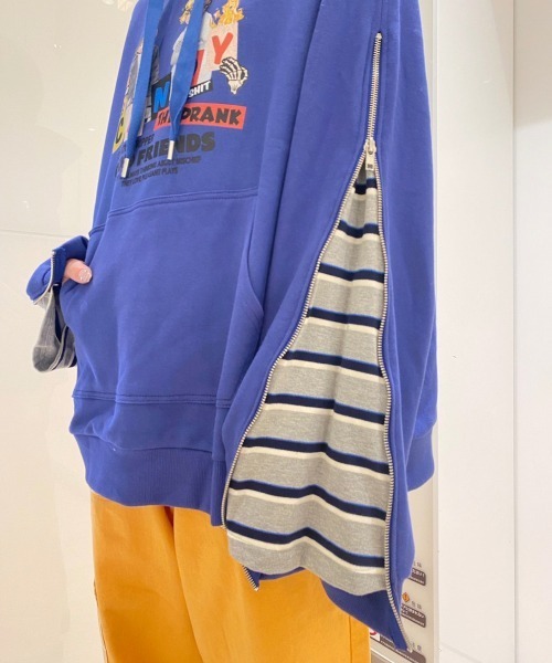 Candy Stripper（キャンディストリッパー）の「THE PRANK HOODIE（パーカー・レディース・ブラック/グリーン/パープル・2）」の19枚目の写真