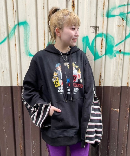 Candy Stripper（キャンディストリッパー）の「THE PRANK HOODIE（パーカー・レディース・ブラック/グリーン/パープル・2）」の20枚目の写真