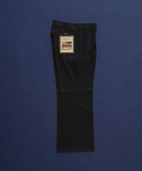 Wrangler（ラングラー）の「『別注』Wrangler×URBAN RESEARCH iD　TUCK WIDE WRANCHER（その他パンツ・メンズ・ブラック・SMALL/MEDIUM/LARGE）」の9枚目の写真