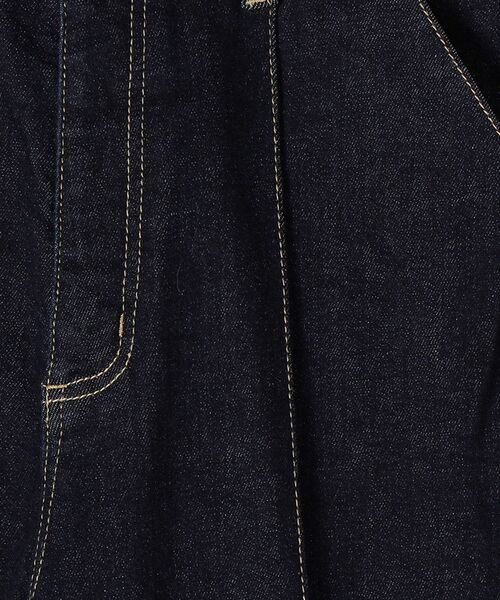 SHIPS（シップス）の「*スーパーストレッチセンターステッチデニム◇（デニムパンツ・レディース・ライトブルー/オフホワイト/ダークブルー・SMALL/MEDIUM/LARGE）」の15枚目の写真