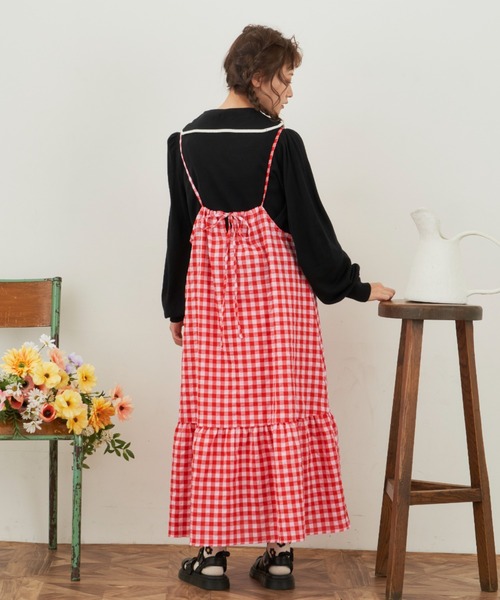 MERLOT(メルロー)の「ギンガムキャミワンピース(ワンピース・レディース・レッド/ブルー・FREE)」の6枚目の写真