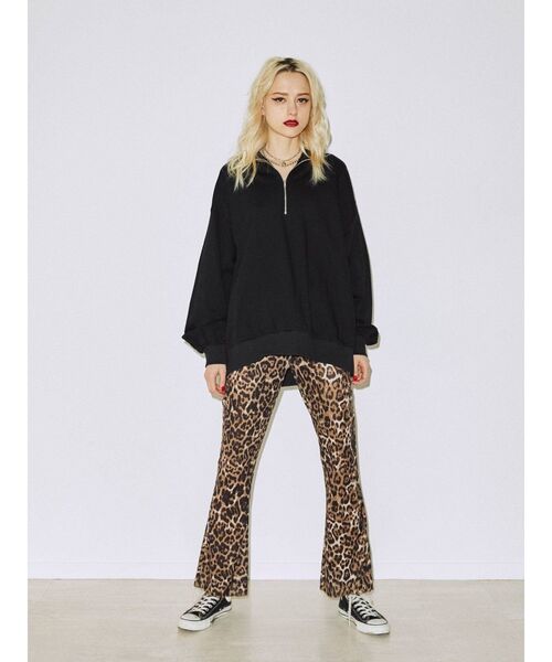 jouetie(ジュエティ)の「ハーフジッププルオーバー(スウェット・レディース・グレー/ブラック/ブルー/パープル・MEDIUM)」の9枚目の写真