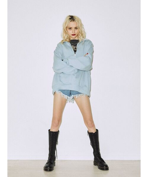 jouetie(ジュエティ)の「ハーフジッププルオーバー(スウェット・レディース・グレー/ブラック/ブルー/パープル・MEDIUM)」の13枚目の写真