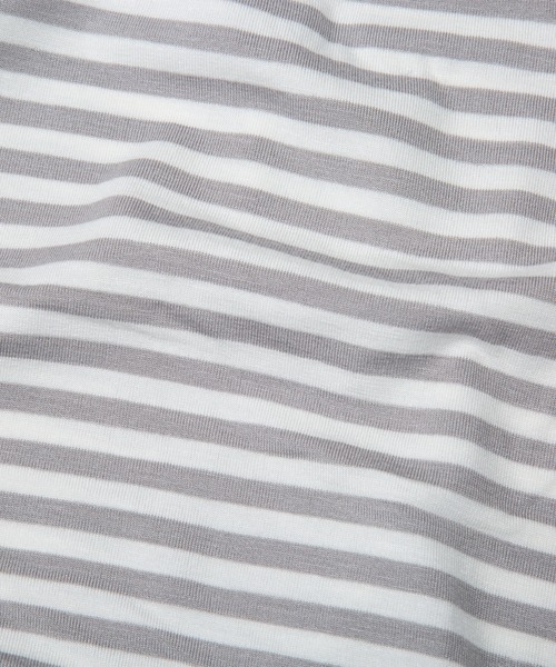 Copper Pearl(コッパーパール)の「Copper pearl Multi Use Cover コッパーパール マルチユースカバー 360度カバー ポンチョ型 ボーダー 授乳ケープ(授乳ケープ/授乳クッション・レディース・ホワイト×グリーン/ホワイト×グレー/ブラック×ホワイト/ホワイト×ネイビー/グレー×ホワイト/ホワイト×ライトピンク/ホワイト×ブラック・FREE)」の19枚目の写真