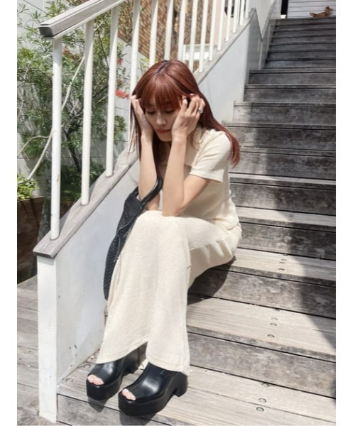 MOUSSY（マウジー）の「STRECH CRAPE スカート（スカート・レディース・ブラック/アイボリー/オレンジ・2/1）」の14枚目の写真