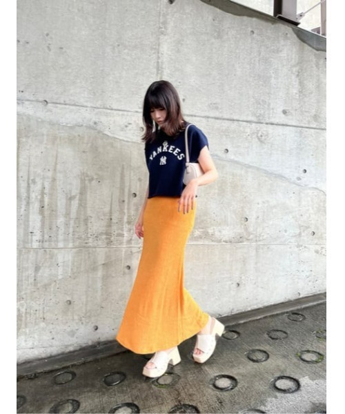 MOUSSY（マウジー）の「STRECH CRAPE スカート（スカート・レディース・ブラック/アイボリー/オレンジ・2/1）」の19枚目の写真