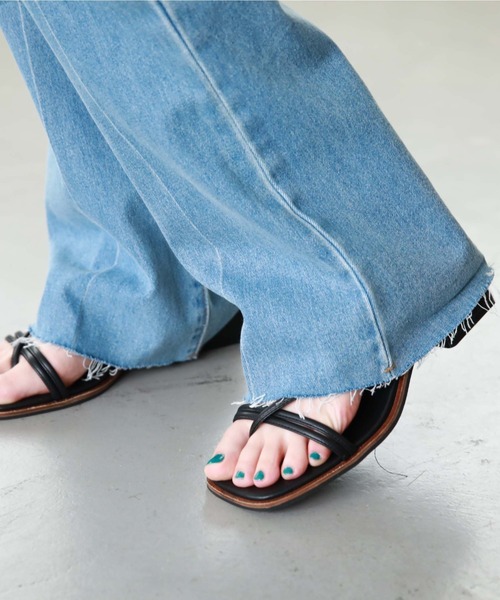 archives(アルシーヴ)の「ラインサンダル(サンダル・レディース・ブラック/イエロー/アイボリー・MEDIUM/LARGE)」の15枚目の写真