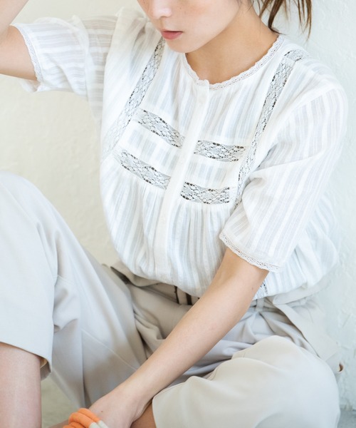 Crisp（クリスプ）の「ドビーレースストライプブラウス（シャツ/ブラウス・レディース・ブラック/ホワイト・FREE）」の10枚目の写真