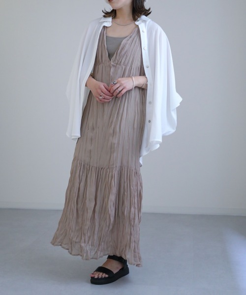 sakishimatokyo（サキシマトーキョー）の「クリンクルVワンピース（ワンピース・レディース・ブラック/サンドベージュ/グレイッシュベージュ/ブラウン・FREE/L）」の11枚目の写真