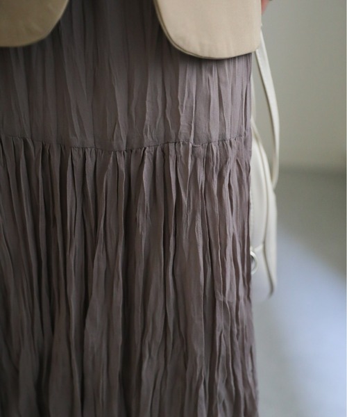 sakishimatokyo（サキシマトーキョー）の「クリンクルVワンピース（ワンピース・レディース・ブラック/サンドベージュ/グレイッシュベージュ/ブラウン・FREE/L）」の17枚目の写真
