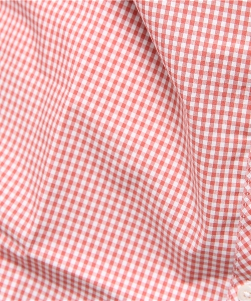 earth music&ecology(アースミュージックアンドエコロジー)の「【シャキシャキシャツ】ギンガムチェック(シャツ/ブラウス・レディース・ライトピンク/イエロー/レッド/グリーン/サックスブルー/ラベンダー/ネイビー/ブラック・MEDIUM/SMALL)」の22枚目の写真