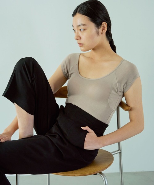 A part by（アパートバイ）の「underwear_モダールアセトリフレンチTシャツ 271927（その他アンダーウェア/インナー・レディース・ブラック/ベージュ・MEDIUM/LARGE）」の2枚目の写真