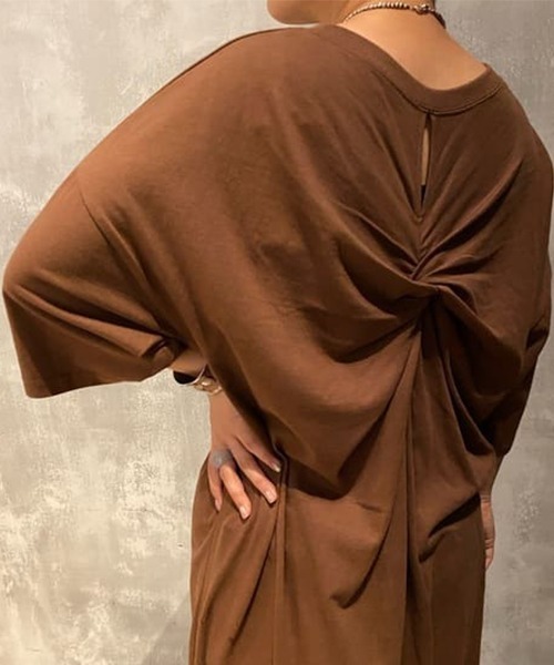 RODEO CROWNS WIDE BOWL（ロデオクラウンズワイドボウル）の「バックツイストワンピース（ワンピース・レディース・ホワイト/ブラウン/ブラック・FREE）」の21枚目の写真