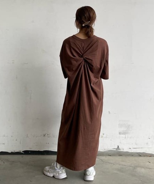 RODEO CROWNS WIDE BOWL（ロデオクラウンズワイドボウル）の「バックツイストワンピース（ワンピース・レディース・ホワイト/ブラウン/ブラック・FREE）」の15枚目の写真