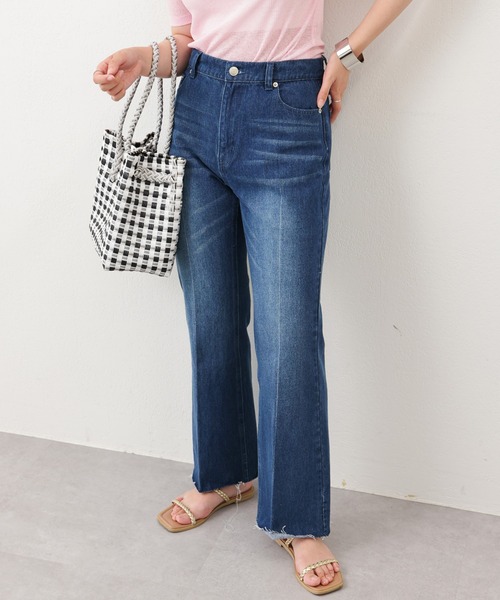 natural couture（ナチュラルクチュール）の「セルフカットフレアデニムパンツ（デニムパンツ・レディース・ブラック/サックスブルー/ブルー・SMALL/MEDIUM）」の15枚目の写真