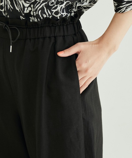 SALON adam et rope'（サロン アダム エ ロペ）の「【洗える】麻混ストレートイージーパンツ（その他パンツ・レディース・ブラック/カーキ・M/S）」の7枚目の写真