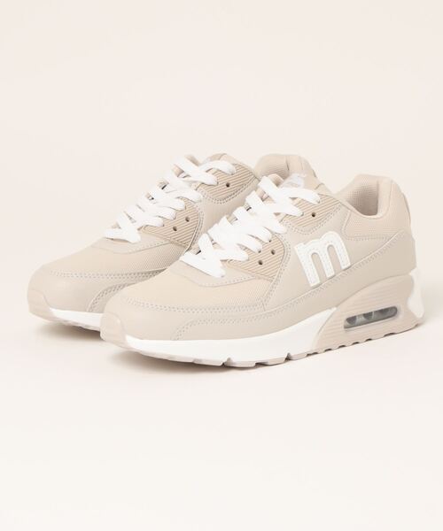 moz(モズ)の「厚底エアークッションスニーカー(スニーカー・レディース・ベージュ/ブラック×ホワイト/ブラック×ブラック/ライトグレー/ホワイト・24.0cm/24.5cm/23.5cm/23.0cm)」の4枚目の写真