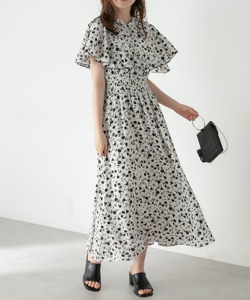 OLIVE des OLIVE(オリーブデオリーブ)の「ケープスリーブプチハイワンピース(ワンピース・レディース・アイボリー/サックスブルー/ベージュ・FREE)」の4枚目の写真