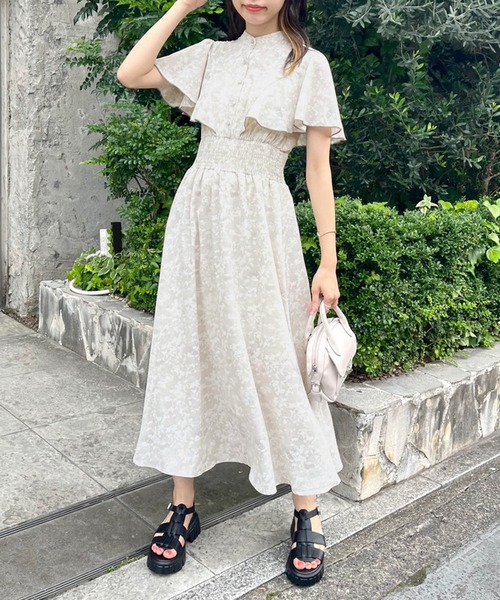 OLIVE des OLIVE(オリーブデオリーブ)の「ケープスリーブプチハイワンピース(ワンピース・レディース・アイボリー/サックスブルー/ベージュ・FREE)」の9枚目の写真