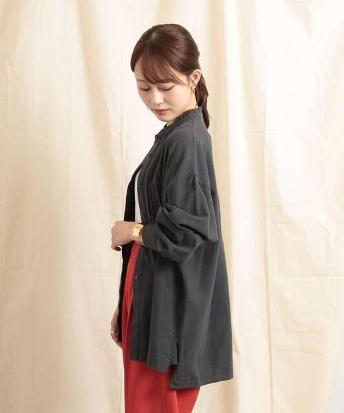 coen(コーエン)の「ウィンターリネンフリルピンタックシャツ(シャツ/ブラウス・レディース・オフホワイト/ダークグレー/モカ・L/M)」の12枚目の写真