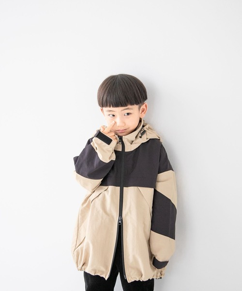 LOWRYS FARM(ローリーズファーム)の「マウンテンパーカー 352320(マウンテンパーカー・キッズ・ブラック/ベージュ・110cm/130cm/150cm)」の2枚目の写真