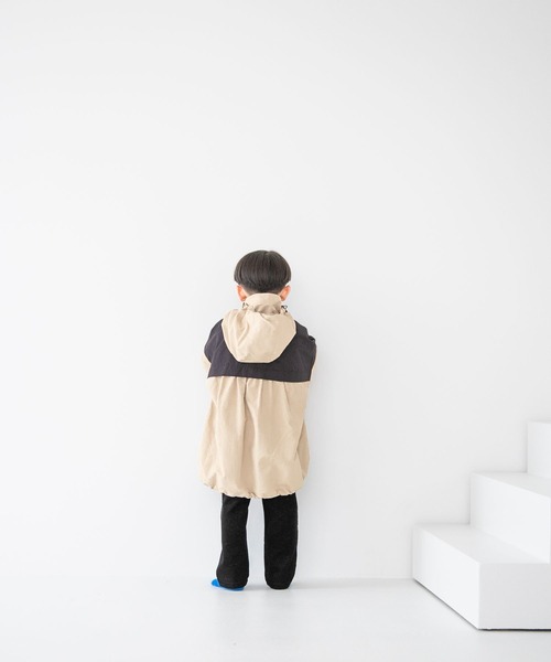 LOWRYS FARM(ローリーズファーム)の「マウンテンパーカー 352320(マウンテンパーカー・キッズ・ブラック/ベージュ・110cm/130cm/150cm)」の3枚目の写真