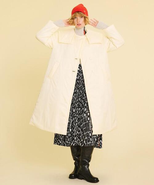 LANVIN en Bleu（ランバンオンブルー）の「【ヒートナビ使用】ライトタフタ中わたフレアコート（ダウンジャケット/コート・レディース・オフホワイト/グリーン・38/36）」の18枚目の写真