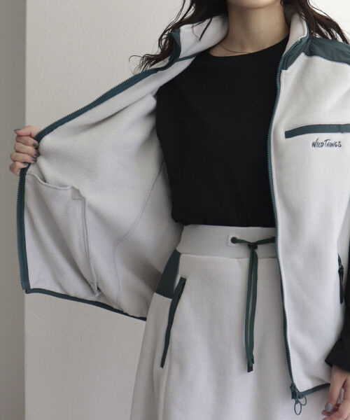 WILD THINGS(ワイルドシングス)の「【別注カラーあり】【WILD THINGS/ワイルドシングス】POLARTEC VEST フリースベスト(ベスト・レディース・ライトグレー/ブラック・M)」の16枚目の写真