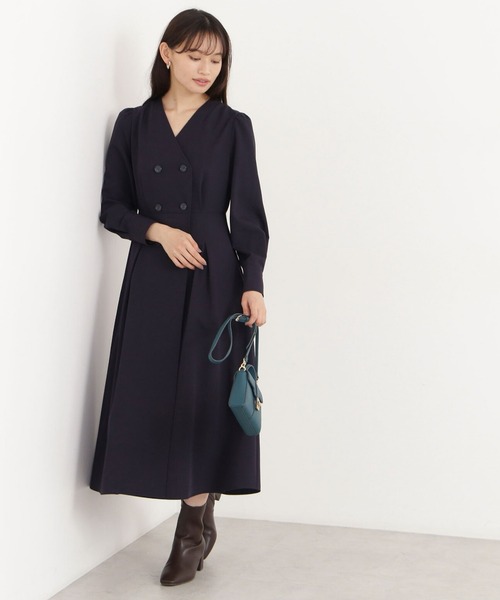 NATURAL BEAUTY BASIC(ナチュラルビューティーベーシック)の「トレンチディテールワンピース(ワンピース・レディース・ネイビー/キャメル/グレイッシュベージュ・SMALL/MEDIUM)」の21枚目の写真