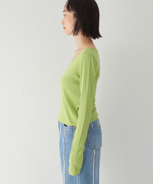 Oriens JOURNAL STANDARD（オリエンス ジャーナルスタンダード）の「バタフライエンブレムロングスリーブ / Butterfly emb. Long Sleeve（Tシャツ/カットソー・レディース・ホワイト/レッド/モスグリーン・FREE）」の13枚目の写真