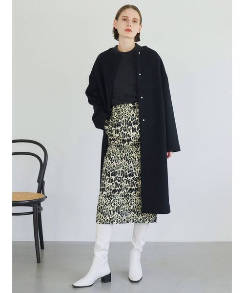 ELENDEEK（エレンディーク）の「クルーネックコクーンコート（ノーカラーコート・レディース・ブラック/キャメル/イエロー/ベージュ/カーキ・01/02）」の20枚目の写真