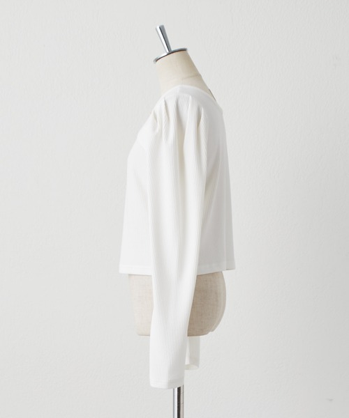 one after another NICE CLAUP（ワンアフターアナザーナイスクラップ）の「パールのワンポイントが華やか。デザインテレコトップス（Tシャツ/カットソー・レディース・ブラック/ベージュ/オフホワイト/ピンク・FREE）」の21枚目の写真