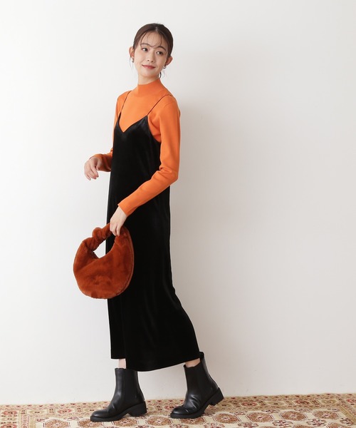 N.（N. Natural Beauty Basic）（エヌエヌナチュラルビューティーベーシック）の「◆ベロアキャミワンピース（ワンピース・レディース・ブラック/グレー・MEDIUM）」の6枚目の写真