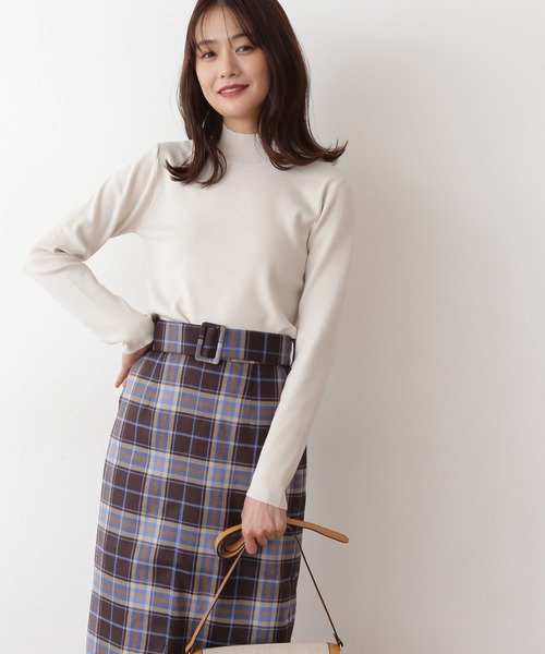 N.（N. Natural Beauty Basic）（エヌエヌナチュラルビューティーベーシック）の「◆総針ボトルネック長袖ニット（ニット/セーター・レディース・ブラック/オレンジ/グリーン/クリーム/ブラウン・MEDIUM）」の3枚目の写真