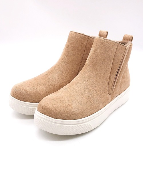 Noubel Voug Relax(ヌーベルヴォーグリラックス)の「フェイクムートンハイカットスニーカー(スニーカー・レディース・ブラック/ベージュ・S/M/L/LL)」の4枚目の写真