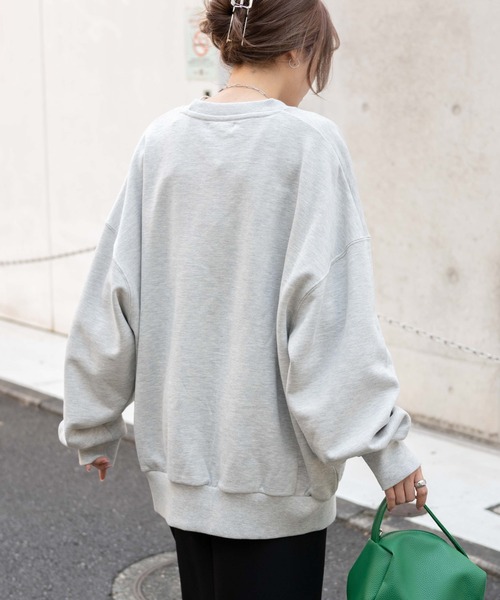 WEGO（ウィゴー）の「WEGO/刺繍ワッペンプルオーバー（スウェット・レディース・オートミール/ネイビー・FREE）」の4枚目の写真