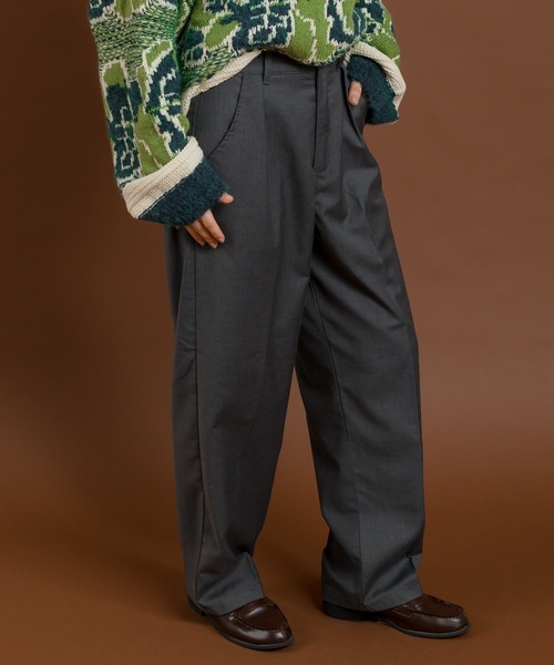 MUHET（ミュエータ）の「タックパンツ（その他パンツ・レディース・グレー/ブラウン・SMALL/MEDIUM/X-LARGE）」の7枚目の写真