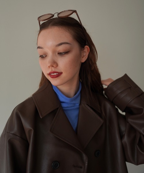 TINA：JOJUN（ティーナジョジュン）の「ラウンド サングラス TINA：JOJUN（サングラス・レディース・ブラック/ブラウン・F）」の4枚目の写真