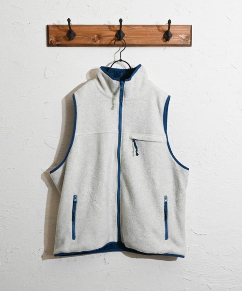 Anytime Songs(エニータイムソングス)の「マイクロフリース リバーシブル配色ベスト(ベスト・メンズ・ブラック/オートミール/モカ/グリーン・LARGE/MEDIUM/X-LARGE)」の4枚目の写真