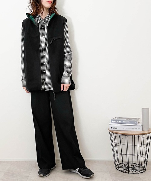 Anytime Songs(エニータイムソングス)の「マイクロフリース リバーシブル配色ベスト(ベスト・メンズ・ブラック/オートミール/モカ/グリーン・LARGE/MEDIUM/X-LARGE)」の15枚目の写真