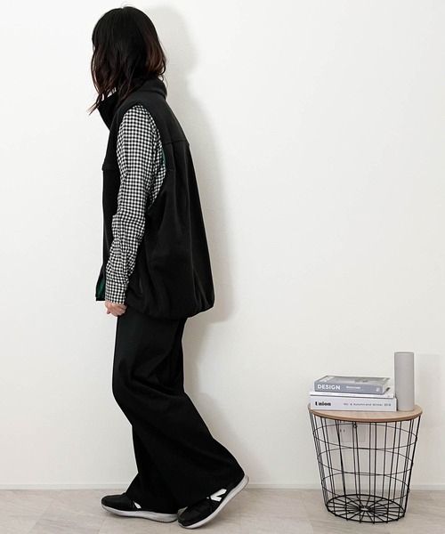 Anytime Songs(エニータイムソングス)の「マイクロフリース リバーシブル配色ベスト(ベスト・メンズ・ブラック/オートミール/モカ/グリーン・LARGE/MEDIUM/X-LARGE)」の16枚目の写真