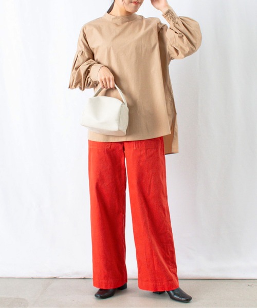 LUCA/LADY LUCK LUCA(ルカ/レディラックルカ)の「LC/LLL ハイネック袖ボリュームギャザーブラウス(シャツ/ブラウス・レディース・ベージュ/ブラウン/ダークネイビー・FREE)」の6枚目の写真