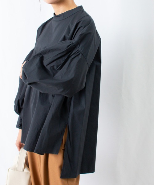 LUCA/LADY LUCK LUCA(ルカ/レディラックルカ)の「LC/LLL ハイネック袖ボリュームギャザーブラウス(シャツ/ブラウス・レディース・ベージュ/ブラウン/ダークネイビー・FREE)」の11枚目の写真