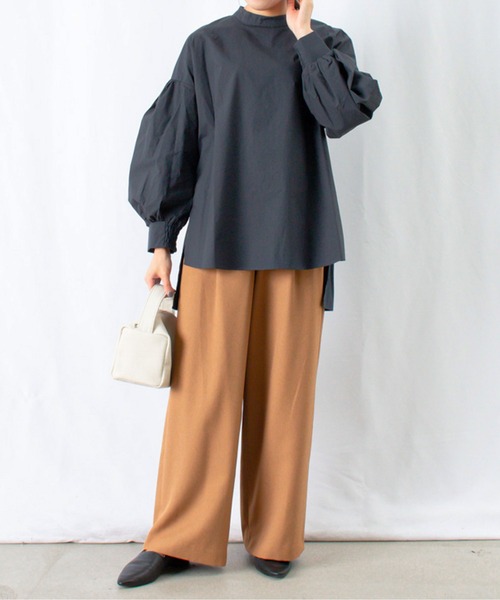 LUCA/LADY LUCK LUCA(ルカ/レディラックルカ)の「LC/LLL ハイネック袖ボリュームギャザーブラウス(シャツ/ブラウス・レディース・ベージュ/ブラウン/ダークネイビー・FREE)」の18枚目の写真