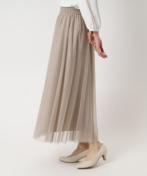 SHOO・LA・RUE(シューラルー)の「◆チュール ボリューム ロングスカート(スカート・レディース・ブラック系2/ベージュ系その他2/ベージュ系その他6・00)」の15枚目の写真