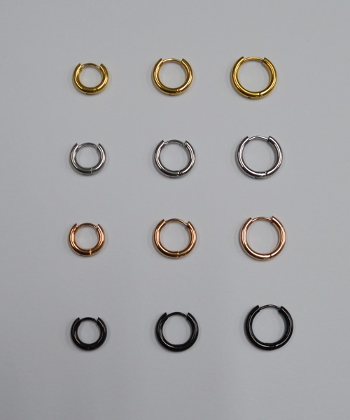 emouv by est(エモーヴバイエスト)の「emouv by est シンプルカラバリフープピアス(ピアス(両耳用)・レディース・ピンクゴールド/ゴールド/ブラック/シルバー・XX-SMALL/X-SMALL/SMALL/MEDIUM/LARGE/X-LARGE/XX-LARGE)」の6枚目の写真