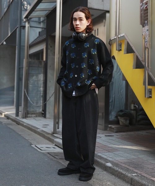 MSG（エムエスジー）の「セミルーズシルエット ジャガード ニットポロカーディガン 花柄　アーガイル　ストライプ　ニットシャツ（カーディガン/ボレロ・メンズ・ブラック系/ブラック系1/ブラウン系/ブルー系/パープル系・S/M/L）」の9枚目の写真