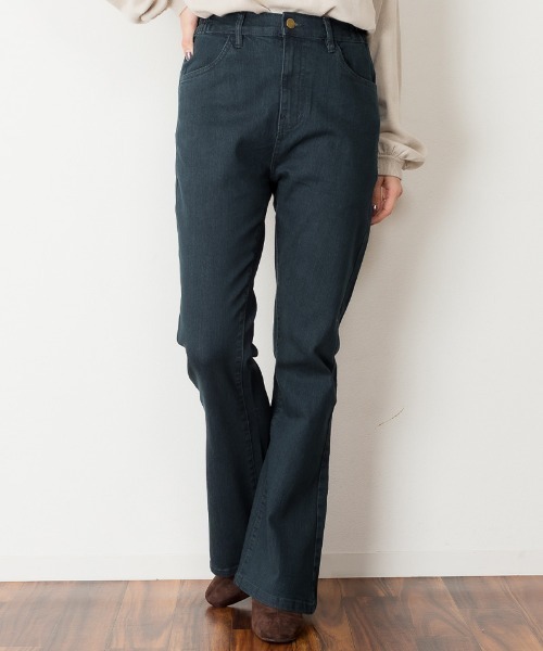 atONE(アットワン)の「atONE 後編み上げリボン付きブーツカットデニムパンツ(デニムパンツ・レディース・ワンウォッシュ/ブルー・M/LL/L/4L/3L)」の9枚目の写真