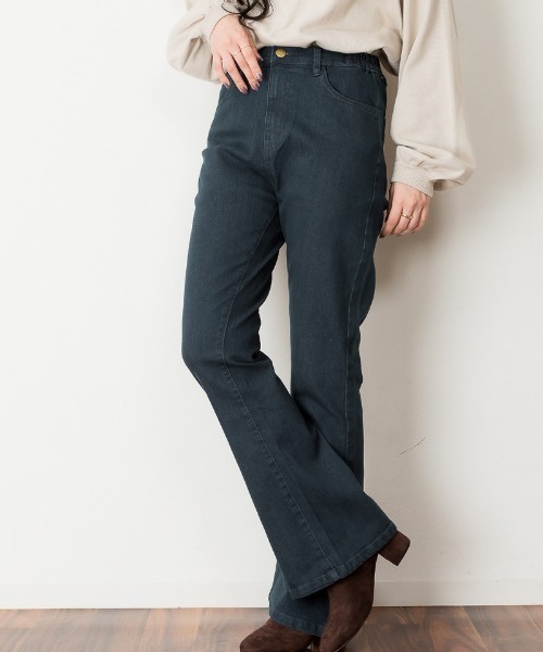 atONE(アットワン)の「atONE 後編み上げリボン付きブーツカットデニムパンツ(デニムパンツ・レディース・ワンウォッシュ/ブルー・M/LL/L/4L/3L)」の10枚目の写真