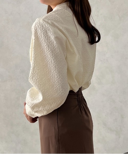 apres jour clair（アプレジュールクレア）の「【apres jour clair】フクレジャガードバンドカラーシャツ【ZOZOTOWN限定アイテム】（シャツ/ブラウス・レディース・ライトベージュ/ベージュ/アイボリー・フリー/X-LARGE）」の10枚目の写真